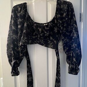Brand new with tags Altar’d state tie back crop